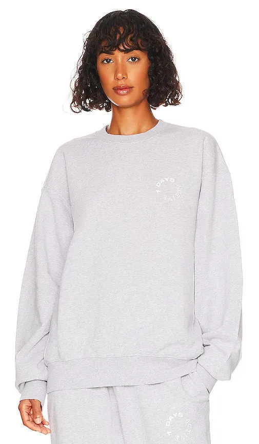 7 Days Active Monday Sweatshirt Crew Neck in Light Grey