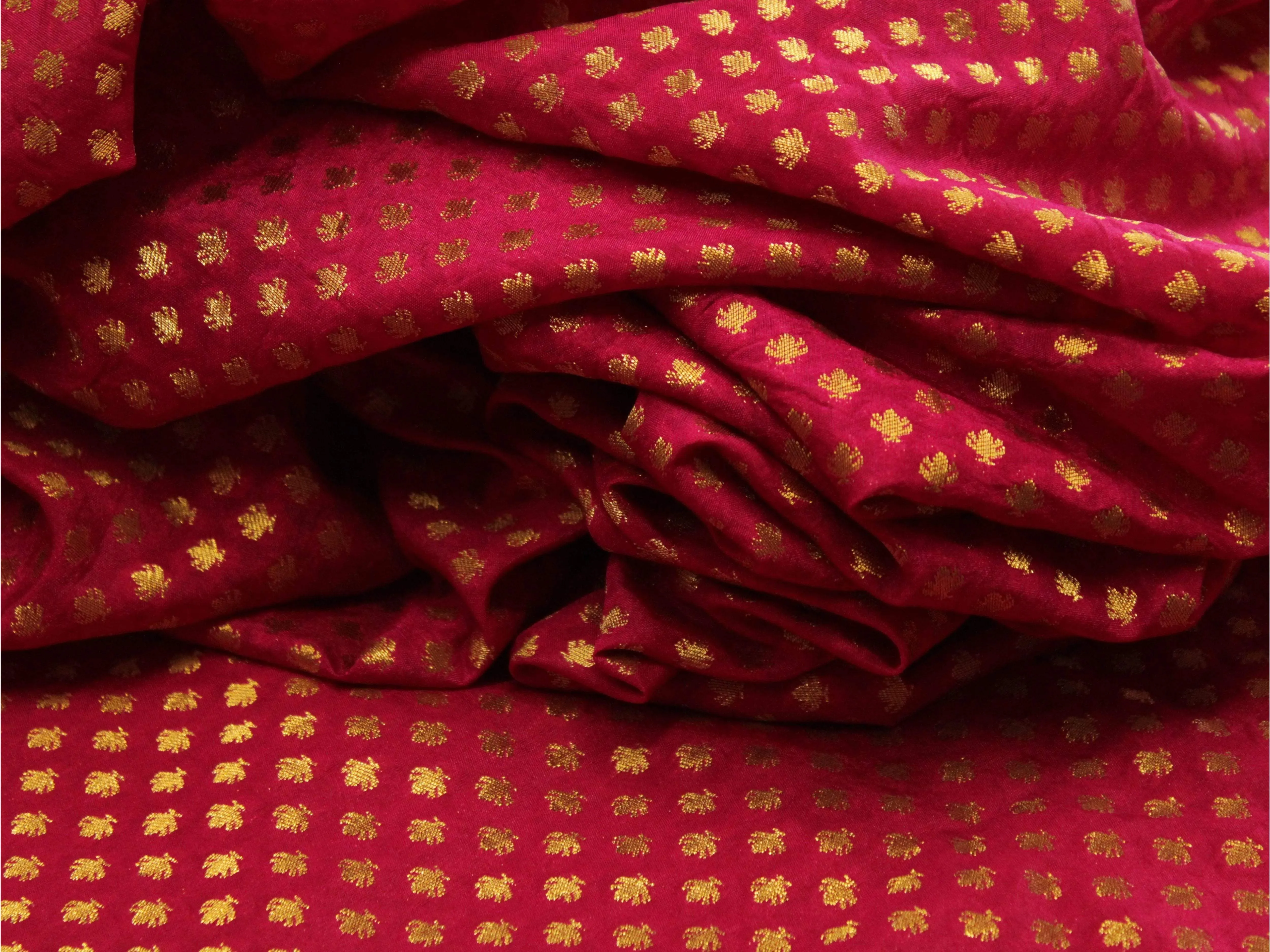 Banarasi Brocade Fabric - Rani