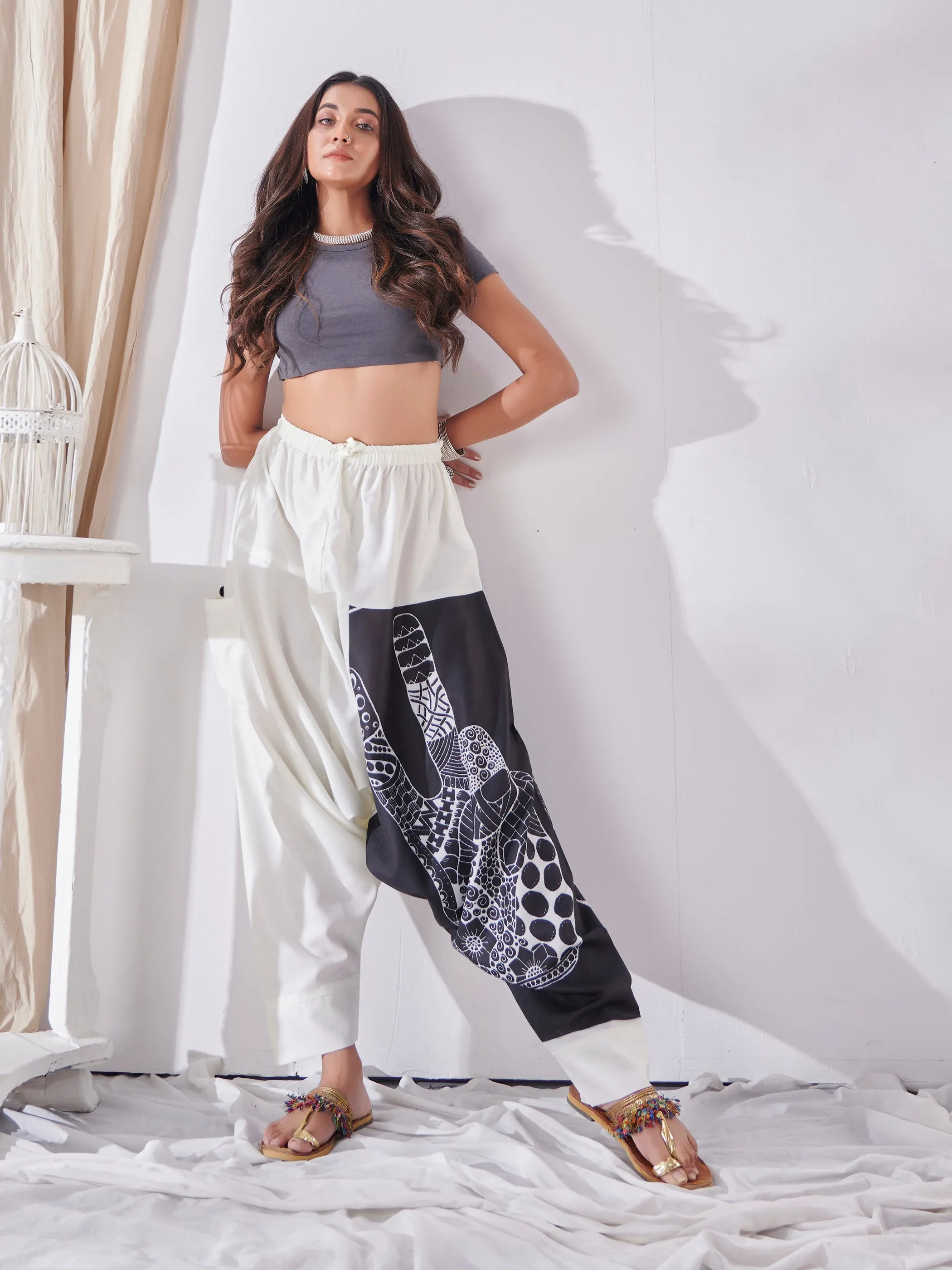 Women's White Genie Aladdin Ninja Hippy Boho Harem Pants For Yoga Dance Travel